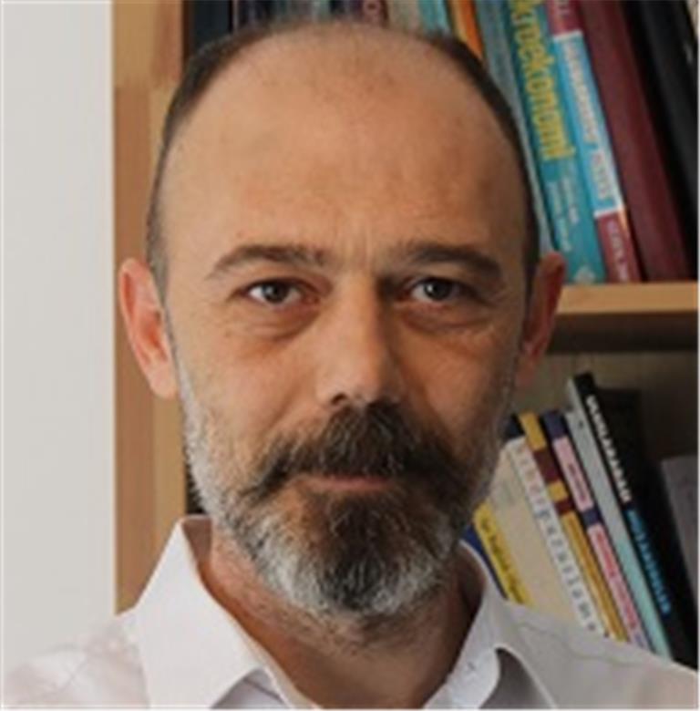 Prof. Dr. Engin ÖZGÜL